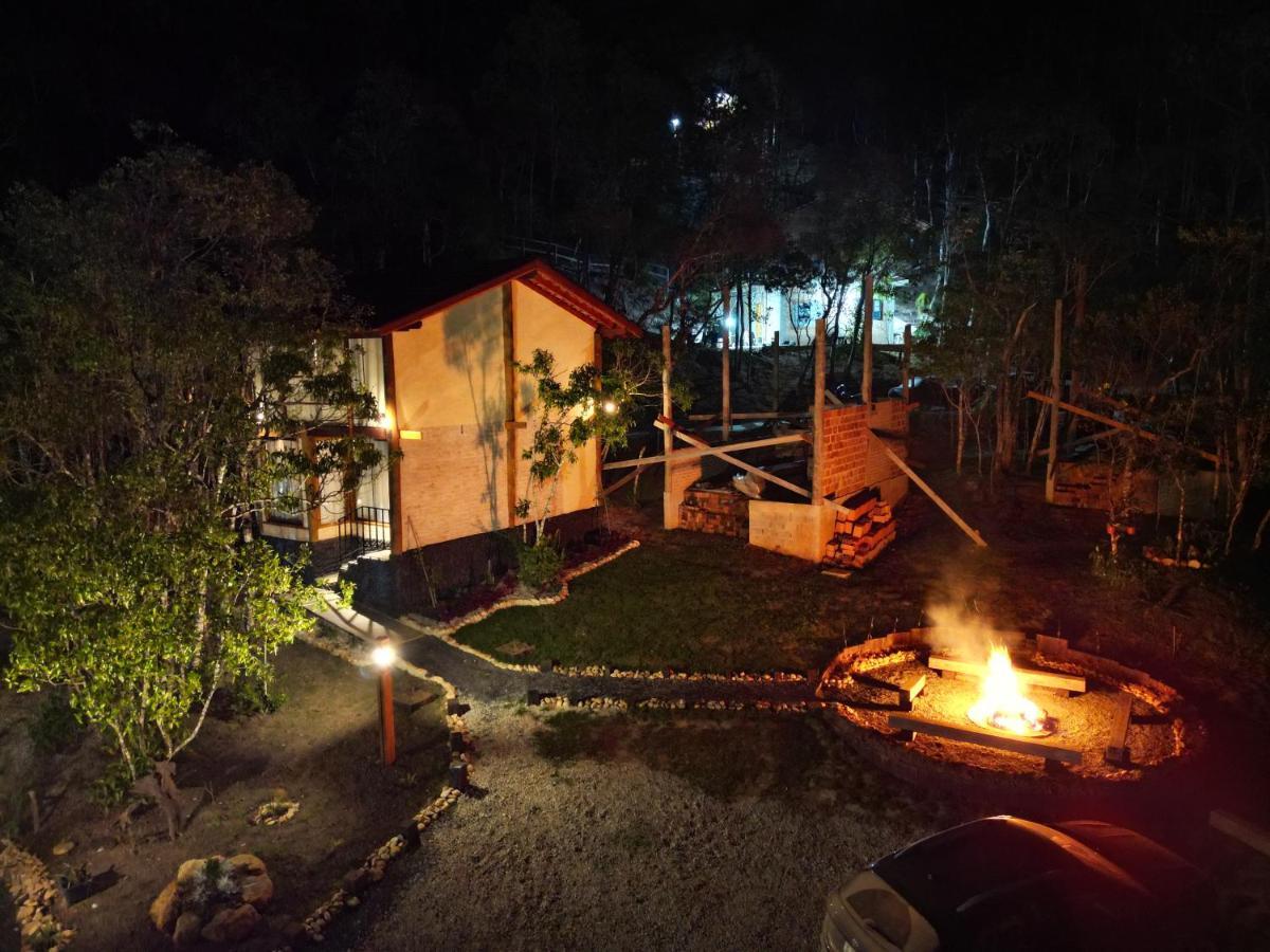 Chales Luar Do Pico Santo Antônio do Pinhal Exterior foto